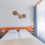 Hotel Le Petit Poete 2*