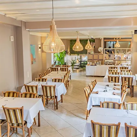 Le Petit Poete Hotel Echternach