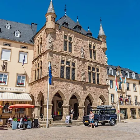 Le Petit Poete Hotel