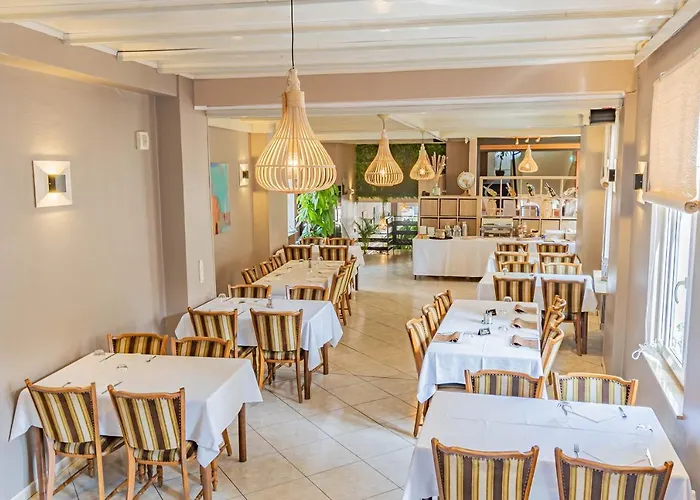 Le Petit Poete Hotel Echternach