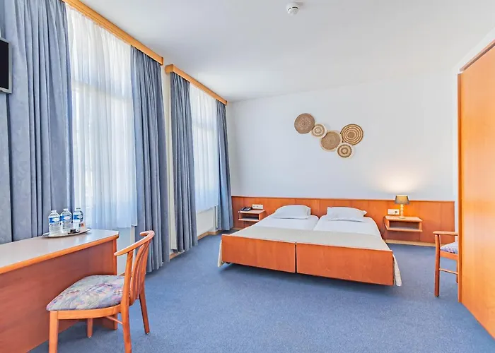 Hotel Le Petit Poete Echternach