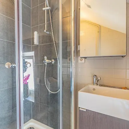 Hotel Le Petit Poete 2*