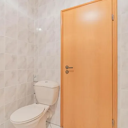 Le Petit Poete Echternach