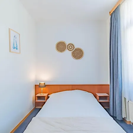 Le Petit Poete Echternach