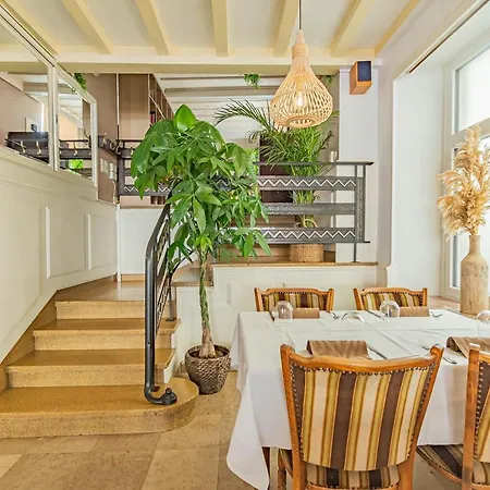 Le Petit Poete 2* Echternach