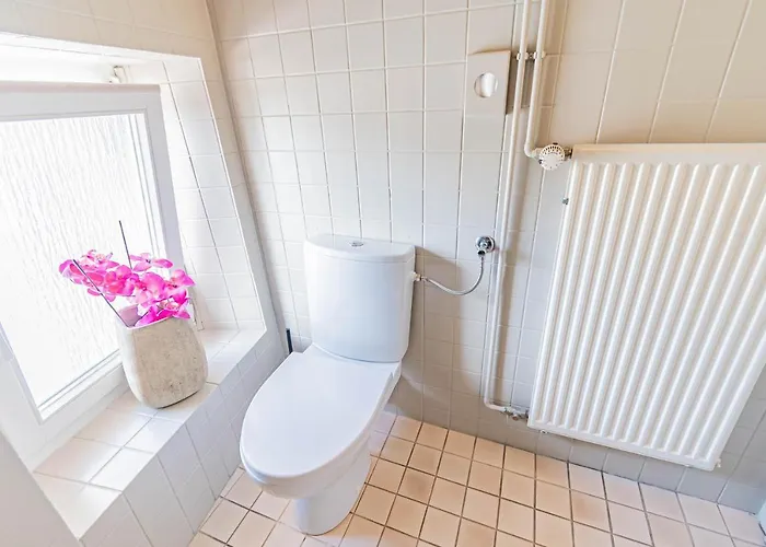 Le Petit Poete ホテル エヒタナハ